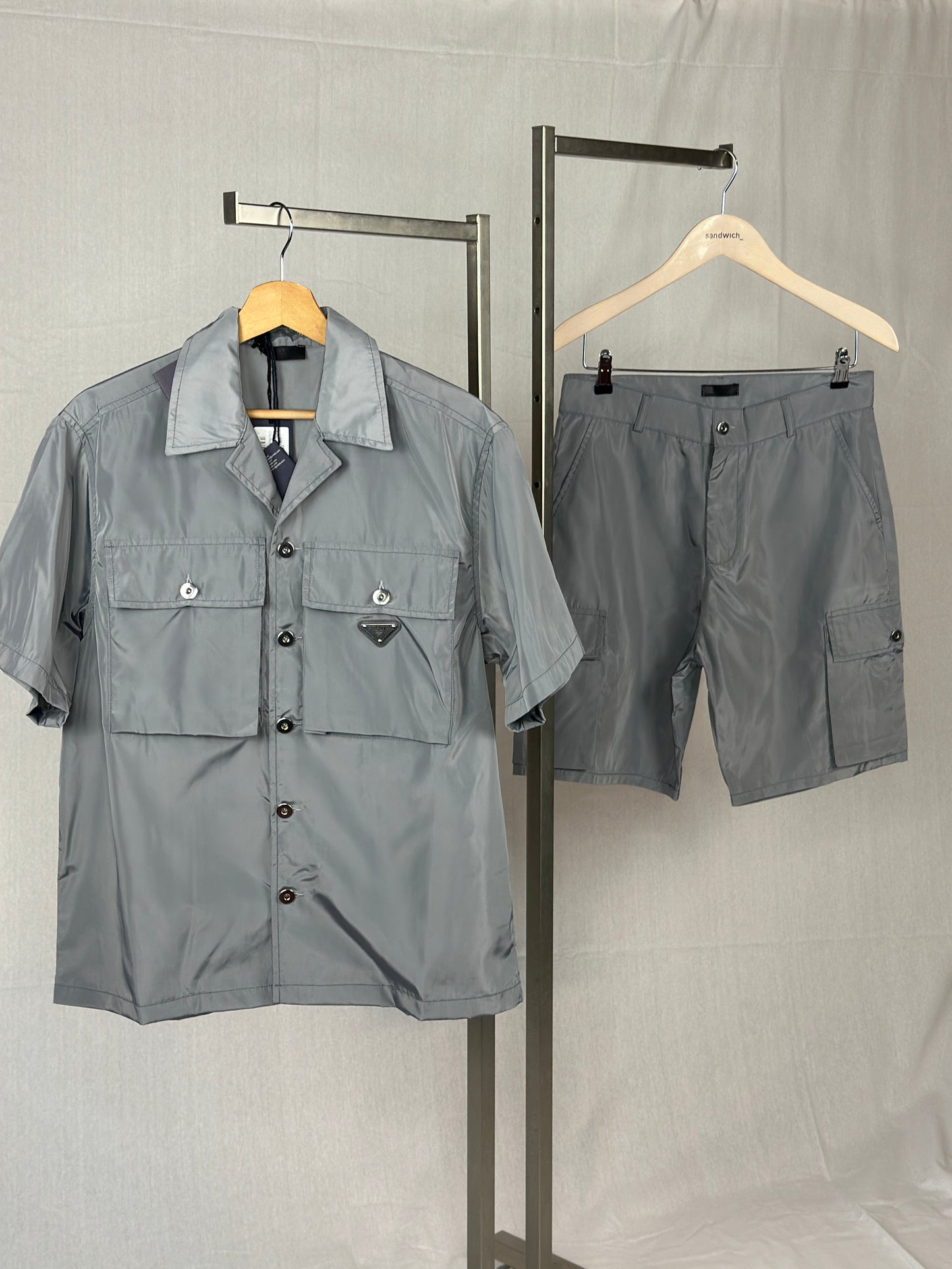 Prada Zomerset Grijs