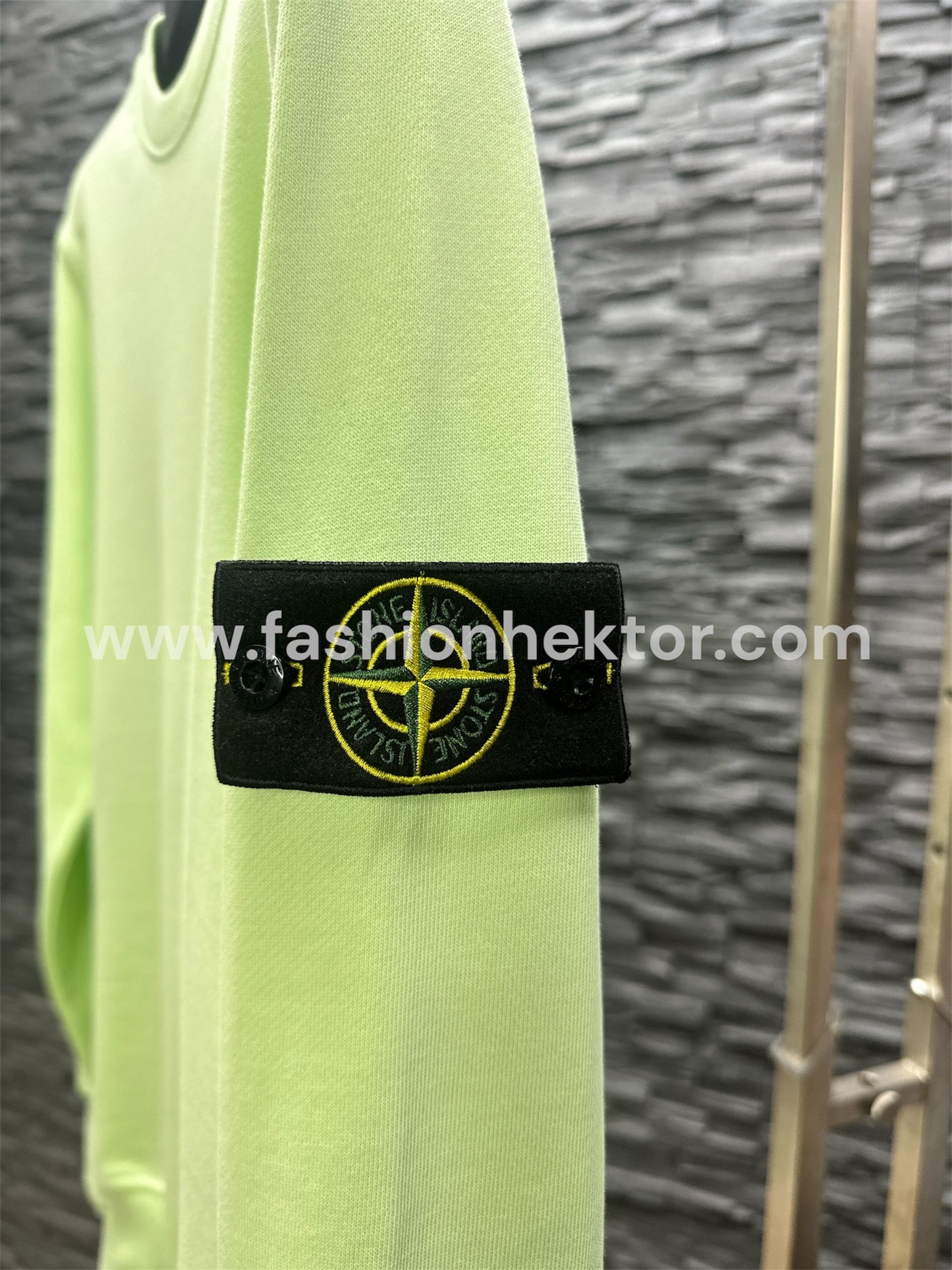 Stone Island
63051 sweater met ronde hals en logopatch