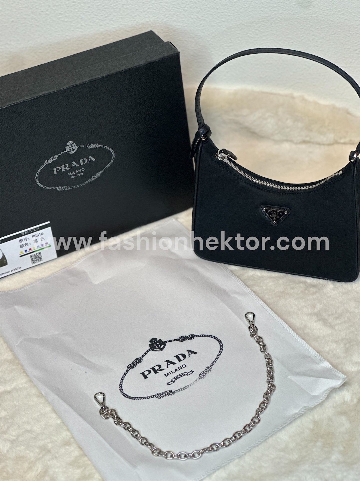 Prada Re-Edition Mini Tas