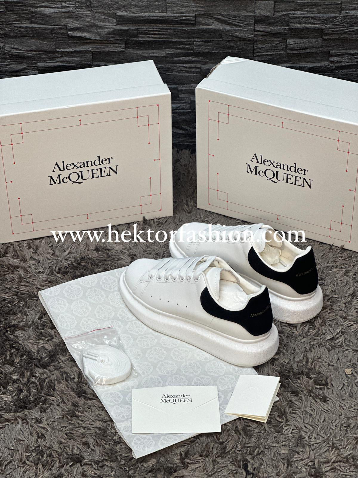 Alexander McQueen Sneaker