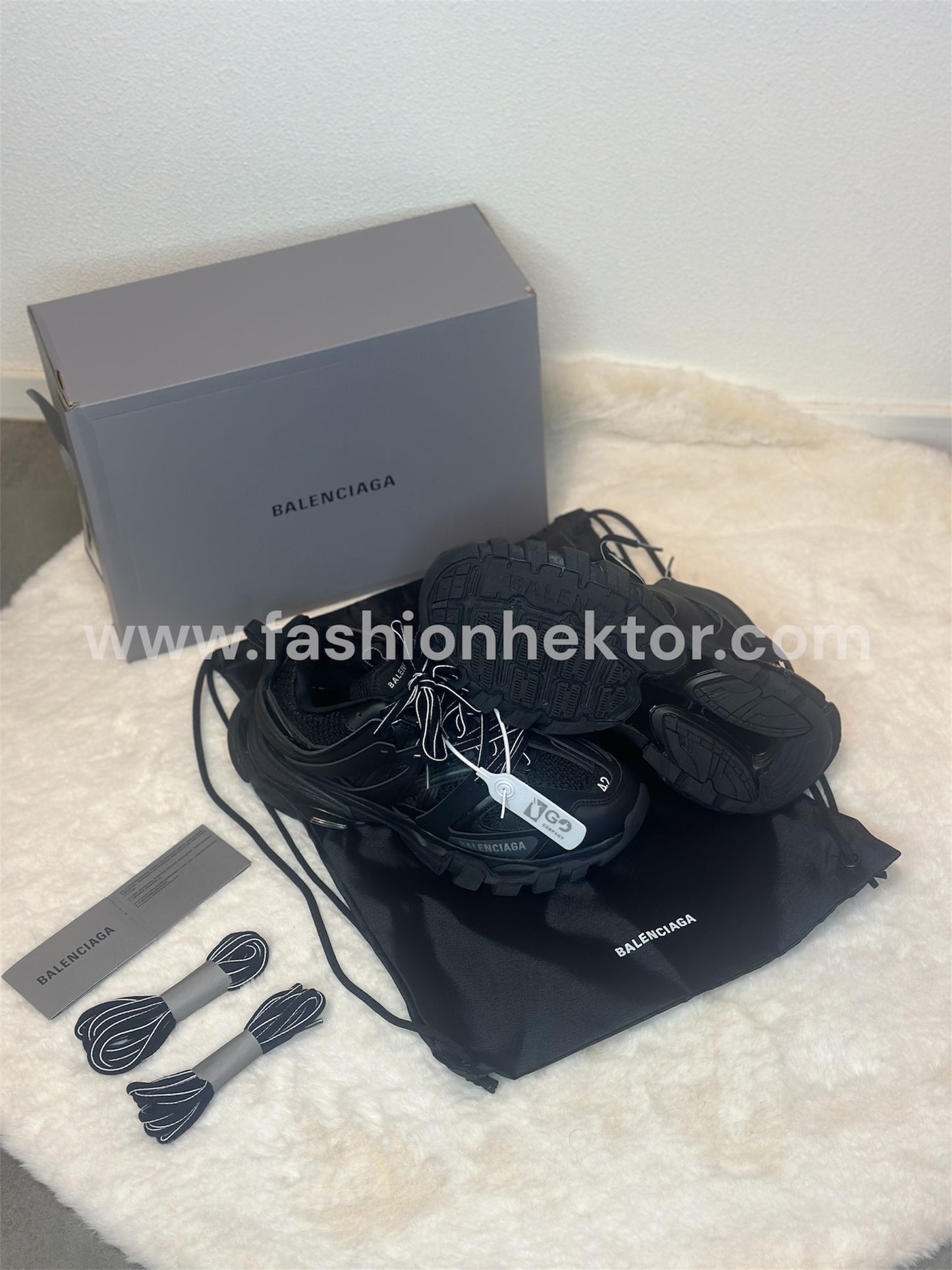 Balenciaga Track Black