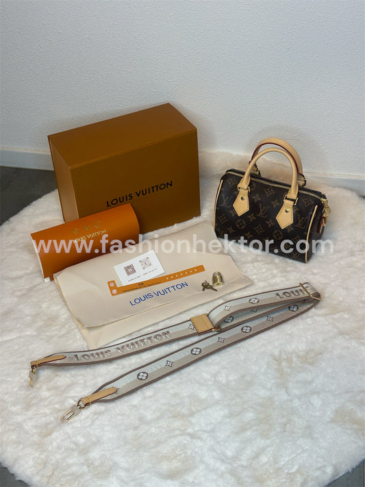 Louis Vuitton Speedy Bandouliére 20 Bag