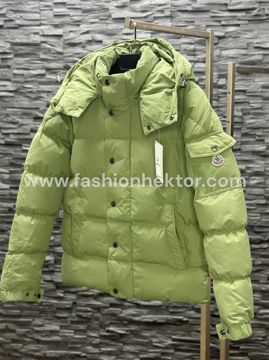 Moncler
Vezere puffer jack van scheerwol met donsvulling Khaki