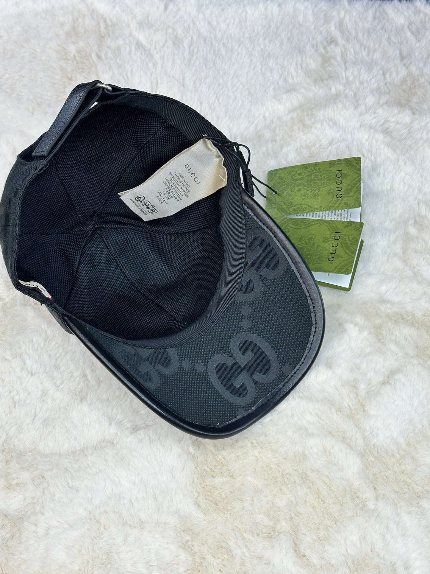 Gucci GG Supreme Baseball Cap